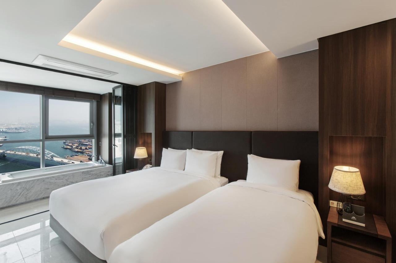 Hotel Adela Busan Eksteriør bilde